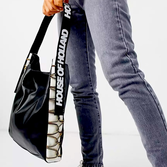 House of Holland bag with lace up side - Picture 3 of 7